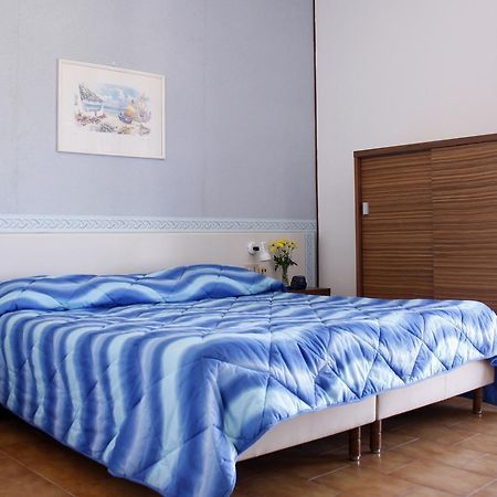 Hotel Eufemia Isola delle Femmine Extérieur photo